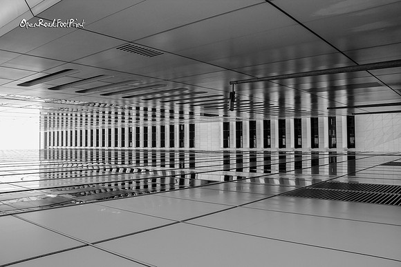Prompt : RECTANGULAR |OFa201201|