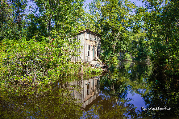 Cabin fever, New Orleans. |OFa1297|