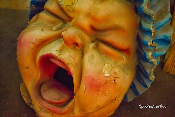 Mardi Gras … just cry it out! |OFa1407|