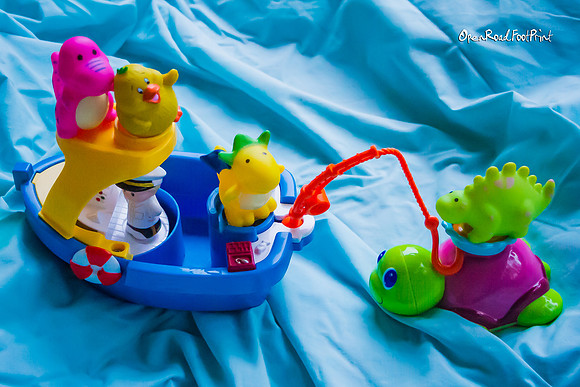 Toys at Sea |OFa1116|
